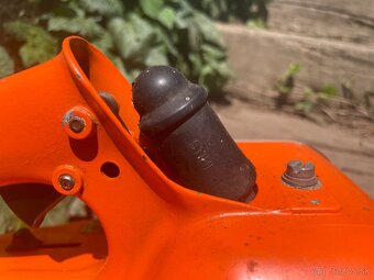 Stihl 08s - 3