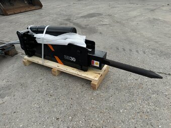 Hydraulicke kladivo od 1-2 ton - 3