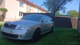 Octavia 2 Vrs - 3