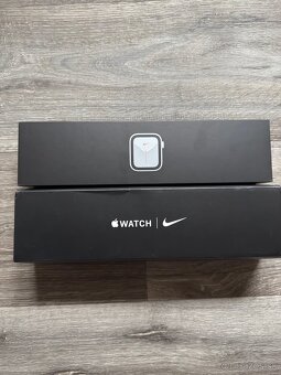 Apple watch SE Nike Edition 44mm - 3