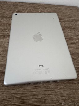 Apple iPad 5.Gen 32gb Wi-Fi Strieborný - 3