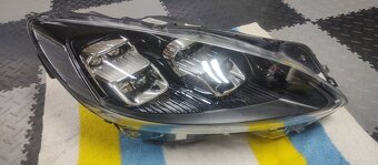 Ford Kuga III 3 MK3 DFK 2019 - 2024 - Prave predne svetlo - 3