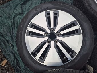 Letní sada Volkswagen E Passat B8 R17 ET40 - 3