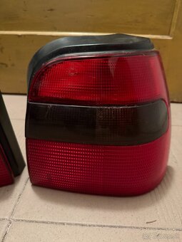 Zadné svetlá Škoda Felicia - 3