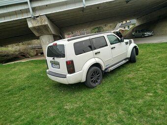 Dodge Nitro - 3