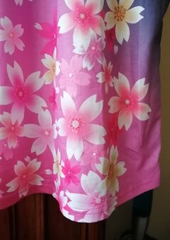 DÁMSKE TRIČKO/ TOP S KVIETKAMI veľ.XL NOVÉ - 3