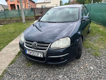 Volkswagen Jetta 1.6 Benzin 75Kw R.v 11/2008 - 3