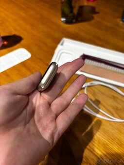 Apple watche SE gen 2 40mm - 3