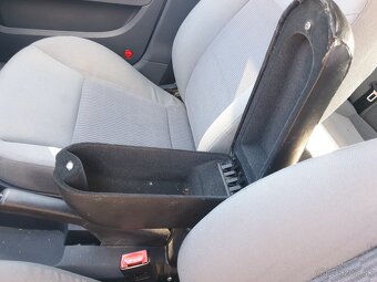 Predam laktovu opierku Seat ibiza Cordoba 6L - 3