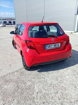 Toyota yaris - 3