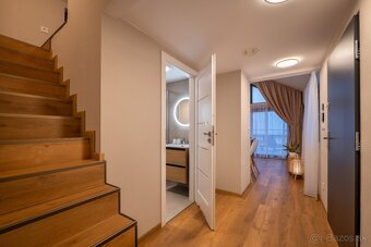 NA PREDAJ - Rekreačná chata MARINA CABIN HOUSE, Lipt. Mara - 3