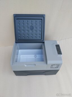 Kompresorová chladnička 40L - 3