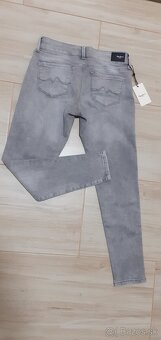 Dámske sivé rifle Pepe Jeans - 3