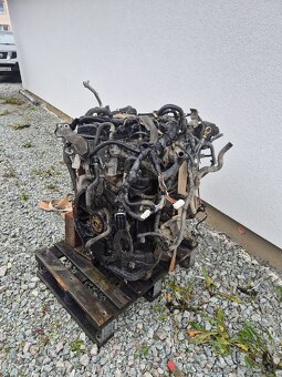 Motor na Nissan Pathfinger Navara - 3