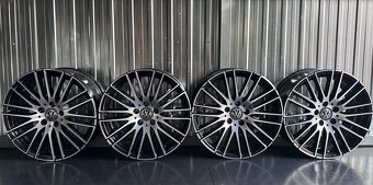 #1 Elektróny originál VW 5x112 r18 - 3