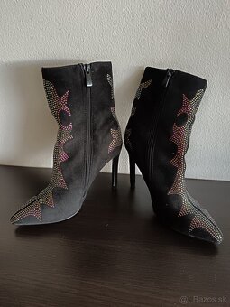 Predám kotníkové dámske čižmy - 3