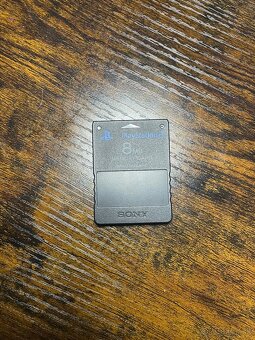 Predám konzolu playstation 2 slim - 3