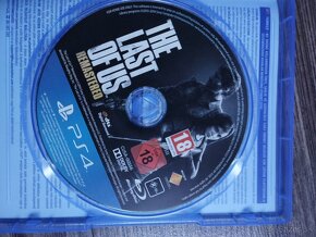Hra na PS4 the last of us - 3