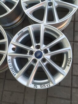 5x108 r16 Elektróny Ford - 3