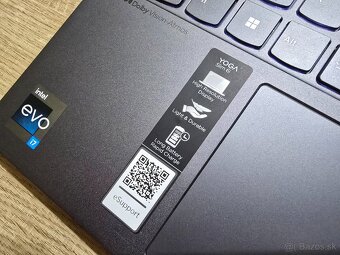 Lenovo YOGA 6i Oled plnefunkcny so 16gb ram 512gb ssd diskom - 3