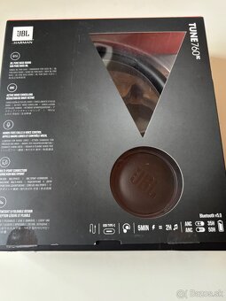 Jbl tune 760NC čiernej farby - 3