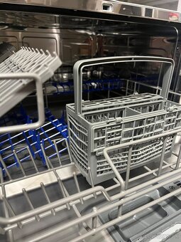 Umývačka riadu malá - 3