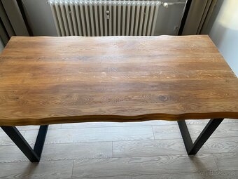 Dreveny stol a drevene svetlo - 3