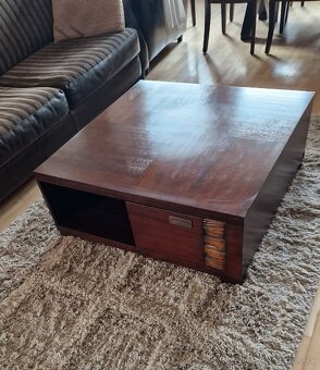 Masivny nabytok z exotickeho dreva - 3