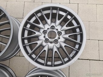 BMW  R 18 styling 72 dvojrozmer - 3
