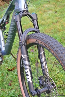Canyon lux trail CF 6 2025 - 3