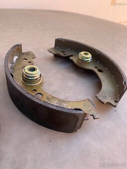 Brzdové obloženie Lada 2103 - 3