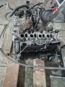 Predam motor BMW 2.0 130KW kod:N47D20C - 3