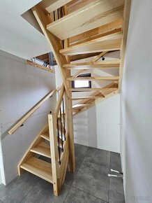 Drevené schody - 3