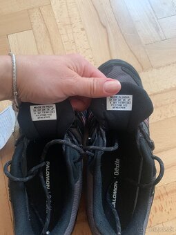 Predam turisticke topanky Goretex Salomon velkost 39,5 - 3