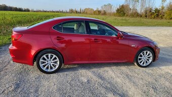 LEXUS IS250 A/T - 3