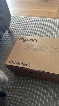 Dyson V15 Detect Absolute 2023 - nový - 3