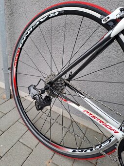 Merida Scultura EVO 905-E-Com UD/biely(červený) - 3