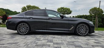 BMW M550i xDrive 390kw Možná Výmena - 3