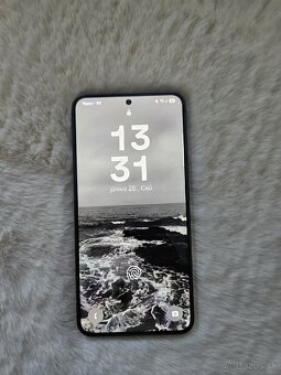 Samsung Galaxy S24 - 3