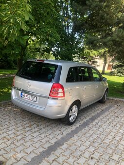 Predam Opel Zafiru - 3
