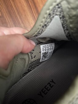 YEEZY - 3