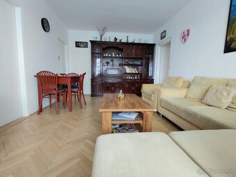 Slnečný, teplý 3 izb. byt s balkónom, A. Stodolu, Prievidza - 3