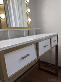 Toaletný stolík - 3