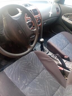 Mitsubishi Carisman - 3