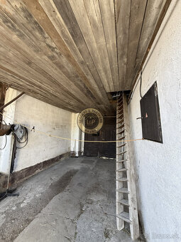 Na predaj starší vidiecky dom v obci Horné Orešany - 3