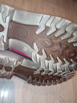 Kožené zateplené topánky veľ. 36 zn. Richter - 3