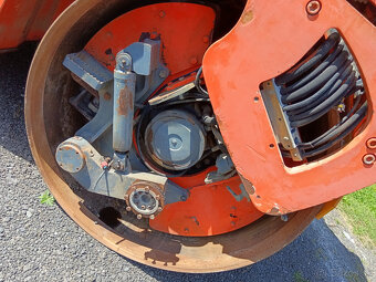 Vibrační válec HAMM DV 90 V0 - 3