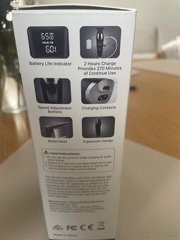 Strojček Renpho na vlasy a holenie - 3