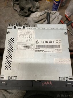 Radio wv tiguan r.v. 2008 - 3