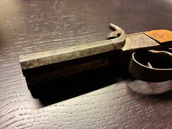 Dvojhlavňová perkusná pištoľ - 3